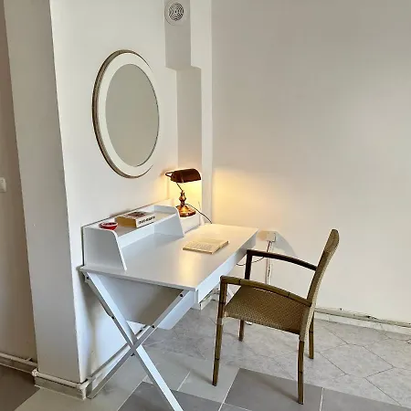Merkeze Yakin, Ev Rahatliginda Apartment *