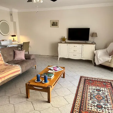 Apartment Merkeze Yakin, Ev Rahatliginda *